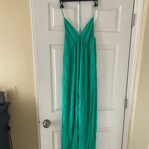 h&m green dress maxi Ladies - Olive Green Draped Maxi Dress - Size: XS